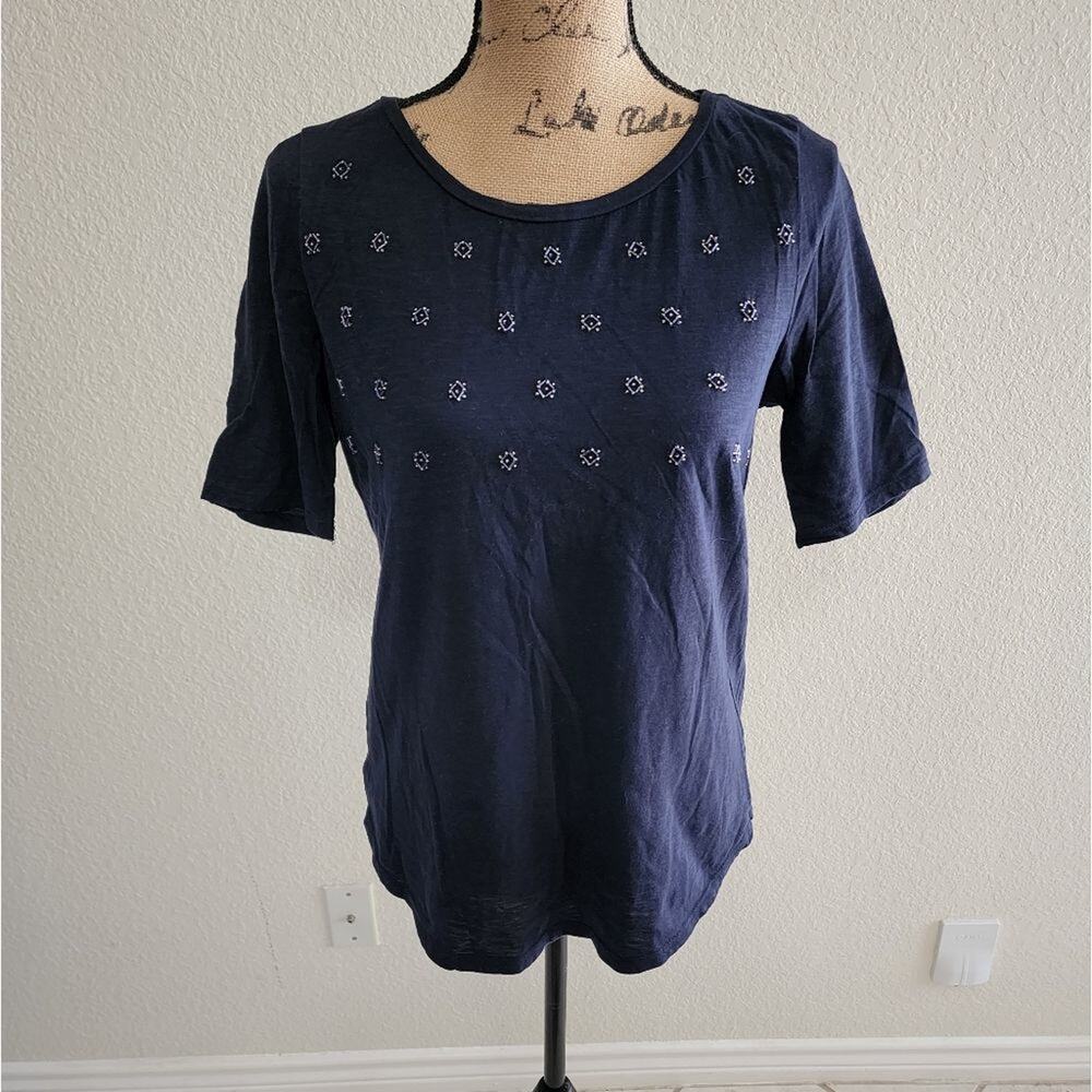 LOFT BEADED front super soft 100% cotton shirt size medium